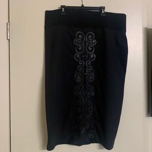 Black Pencil Skirt XL Elastic Waist Front Embroidery